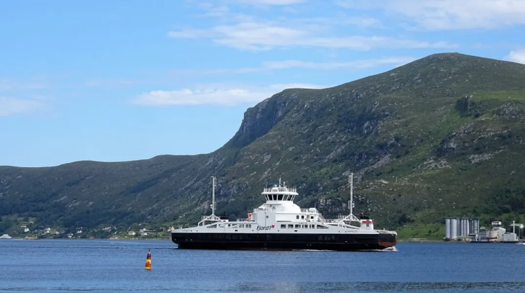 NB116 - Hornelen